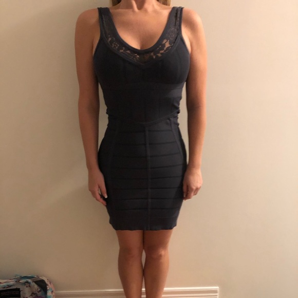Slate sleeveless bandage dress with lace - Picture 8 of 8